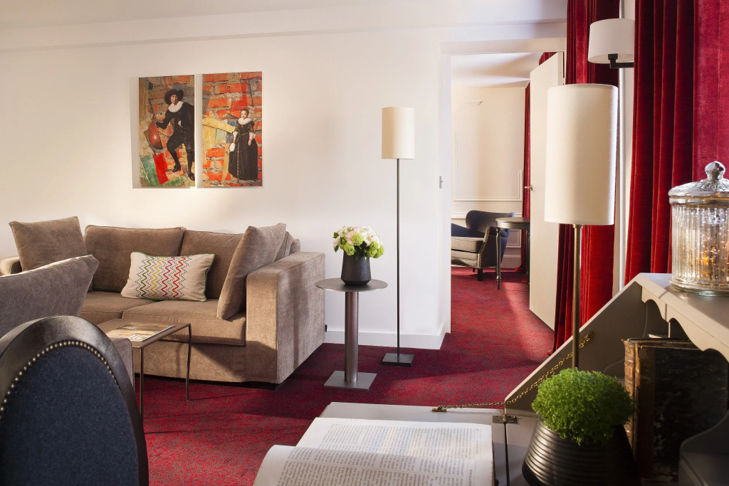 Suite