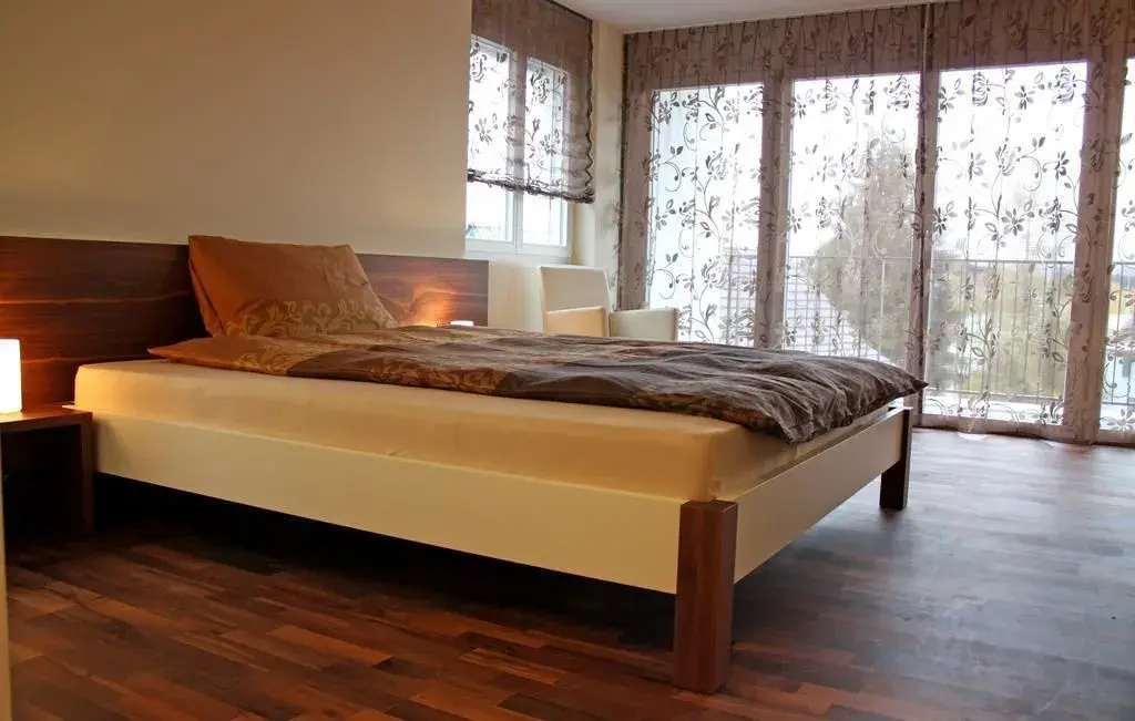 Economy Double room with balcony and with mountain view (full double bed)