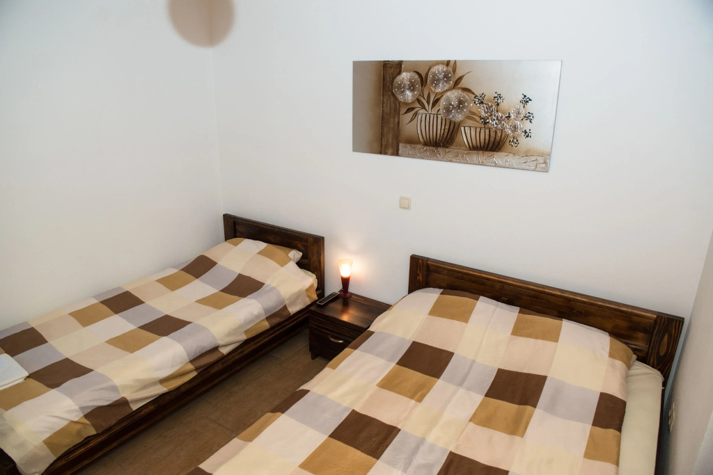 Standard Double room (full double bed)