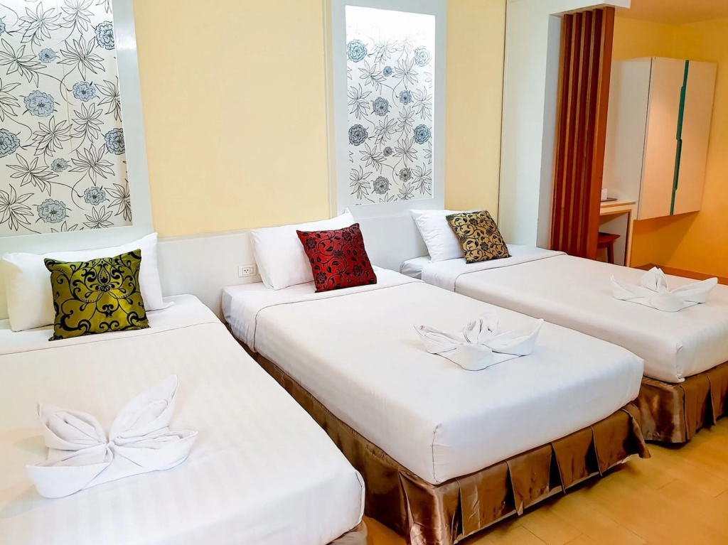 Deluxe Triple room
