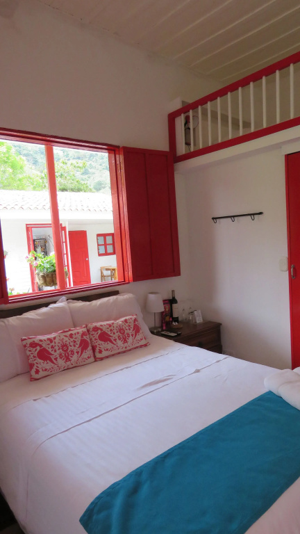 Superior Single room (single bed)