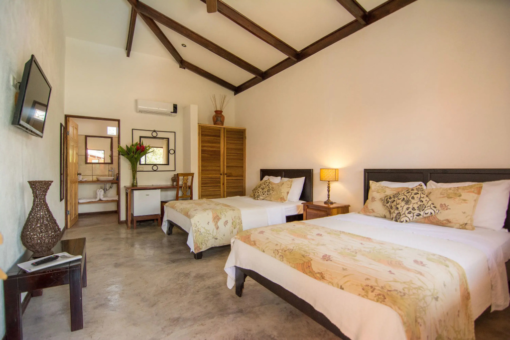 Standard Double room (twin beds)