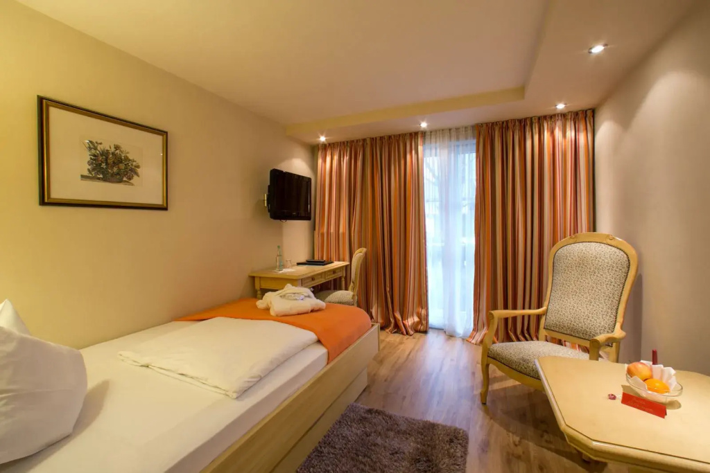Hotel Hirsch - Chambres