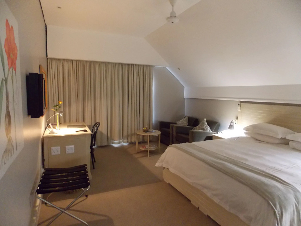 花園景標準雙人房，配有雙人床