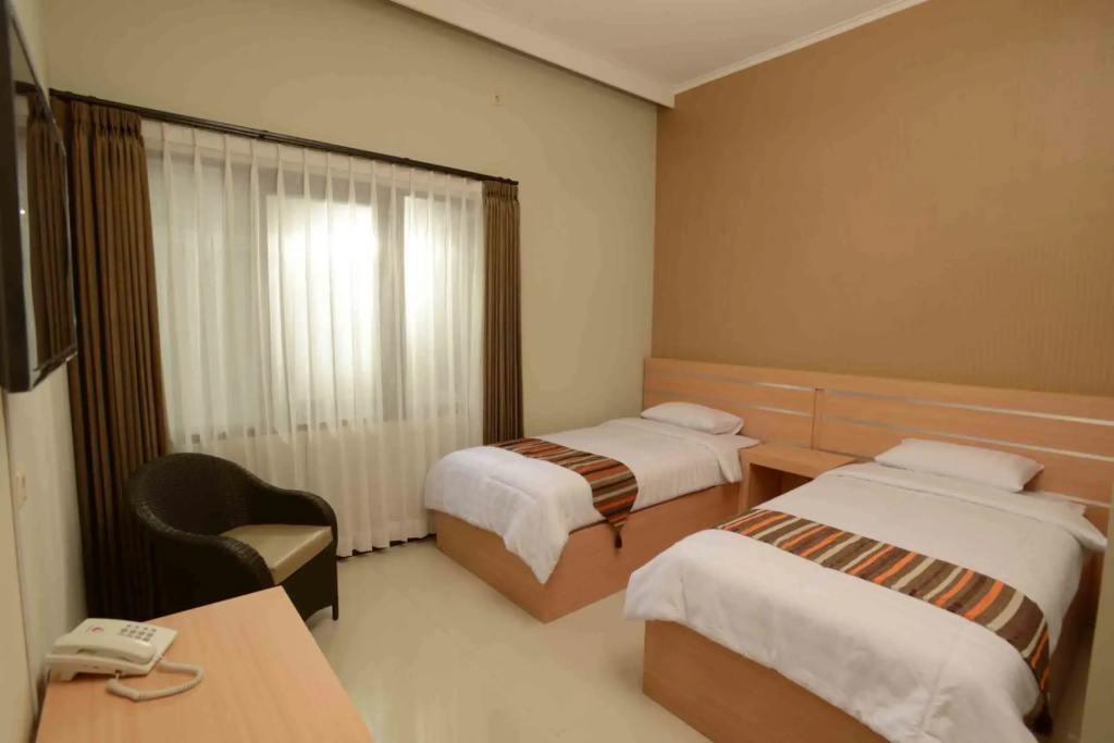 Standard Double room (full double bed)