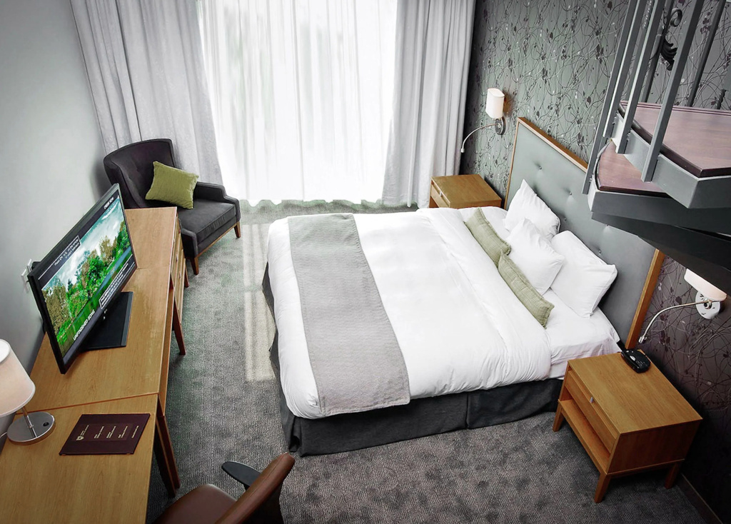 Double Junior Suite (full double bed)