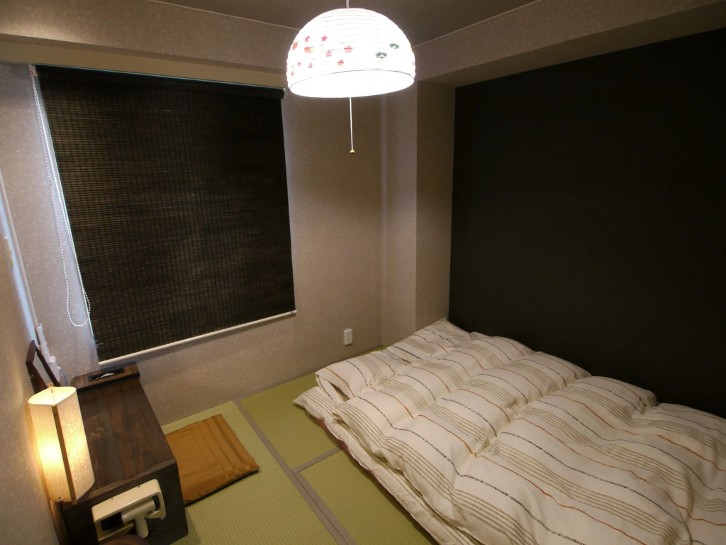 Economy room