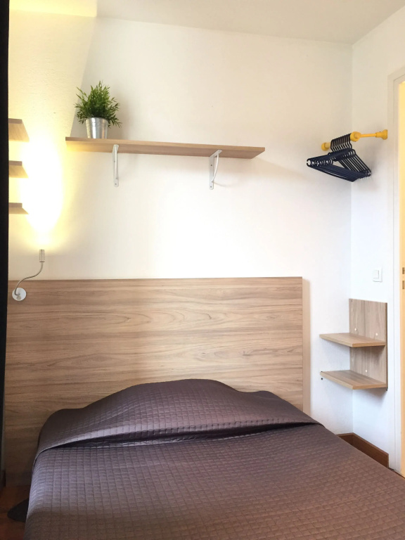 Double Studio (full double bed)