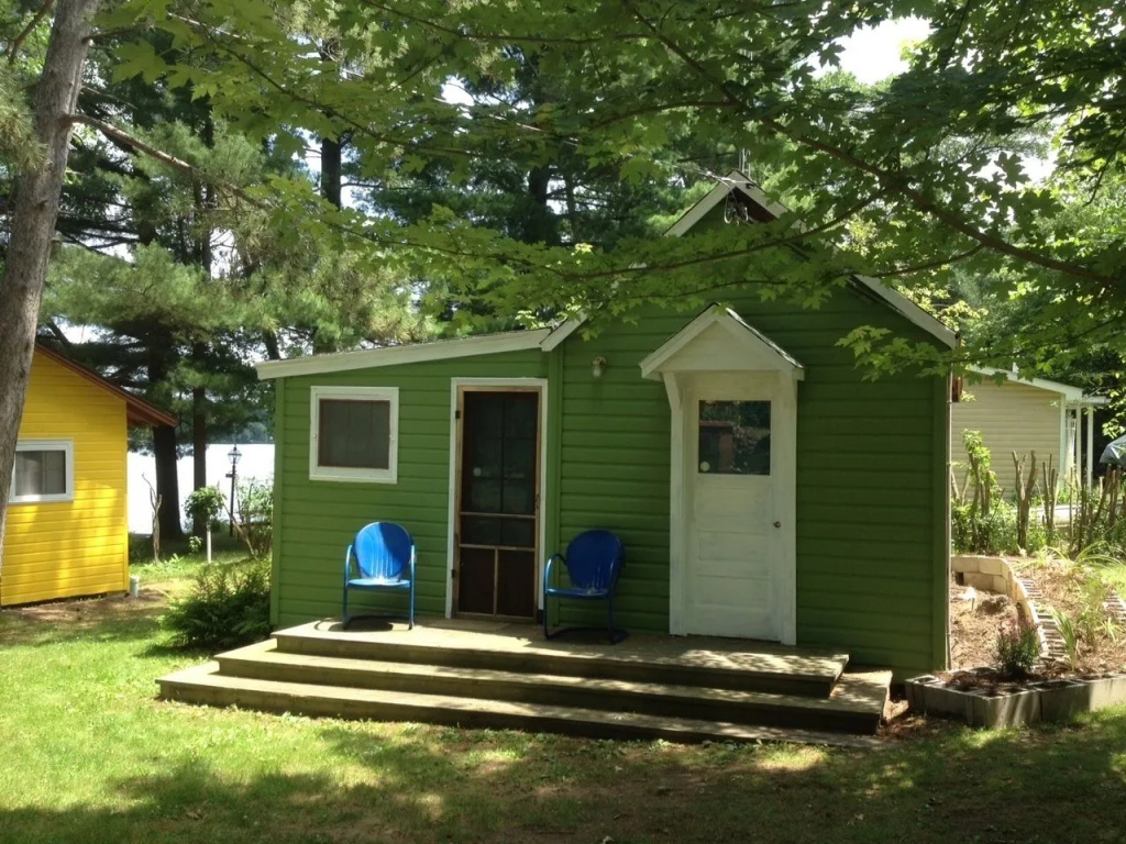 Standard Double room with garden view (full double bed)