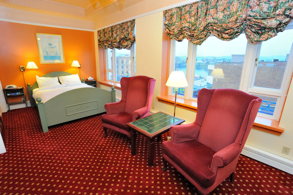 Superior Double room (full double bed)