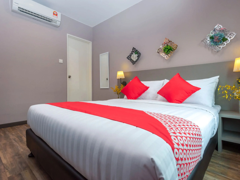 Standard Double room (full double bed)