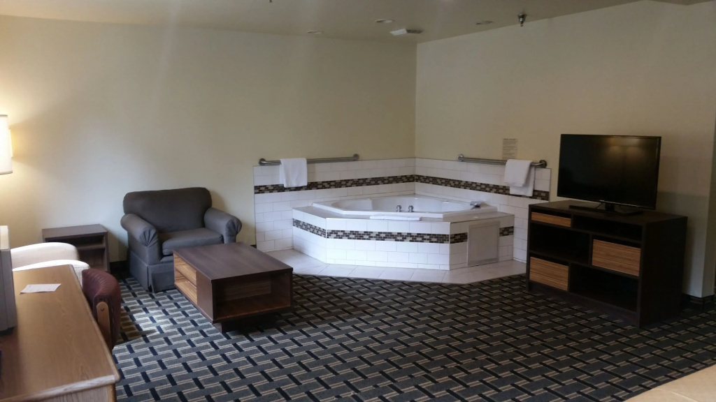 Double Suite (full double bed)