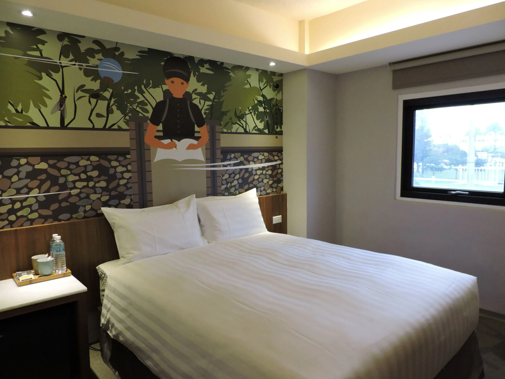 Standard Double room with mountain view (full double bed)