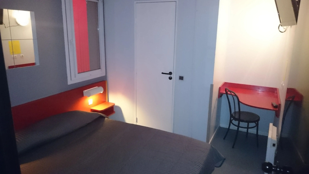 Standard Double room (full double bed)