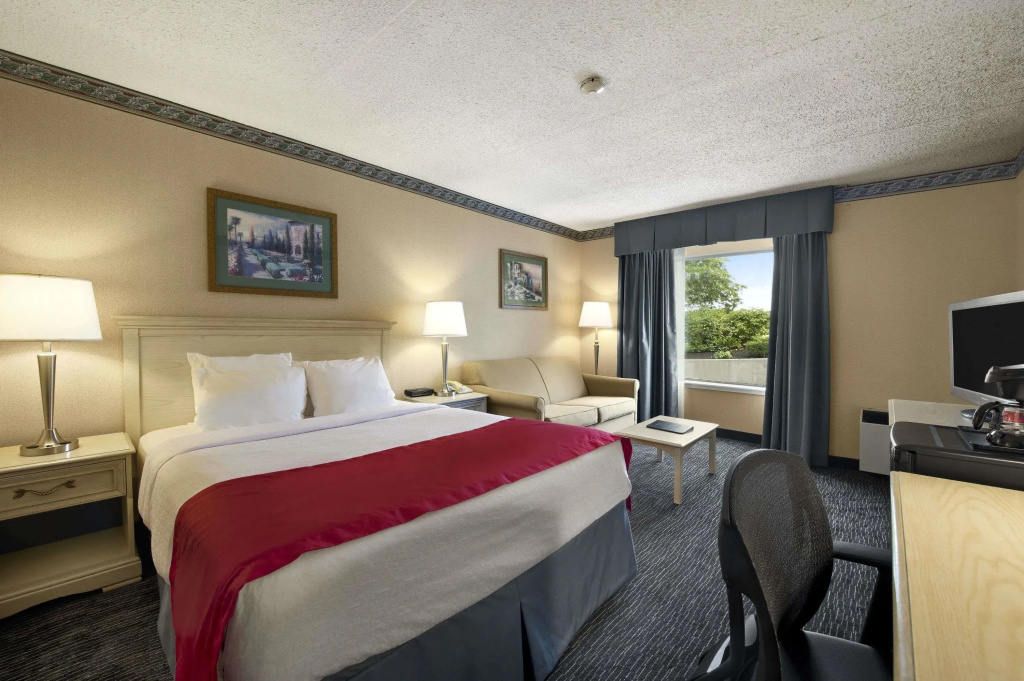 Ramada by Wyndham Trenton - Chambres