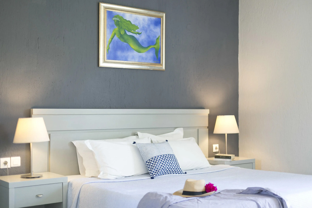 Superior room
