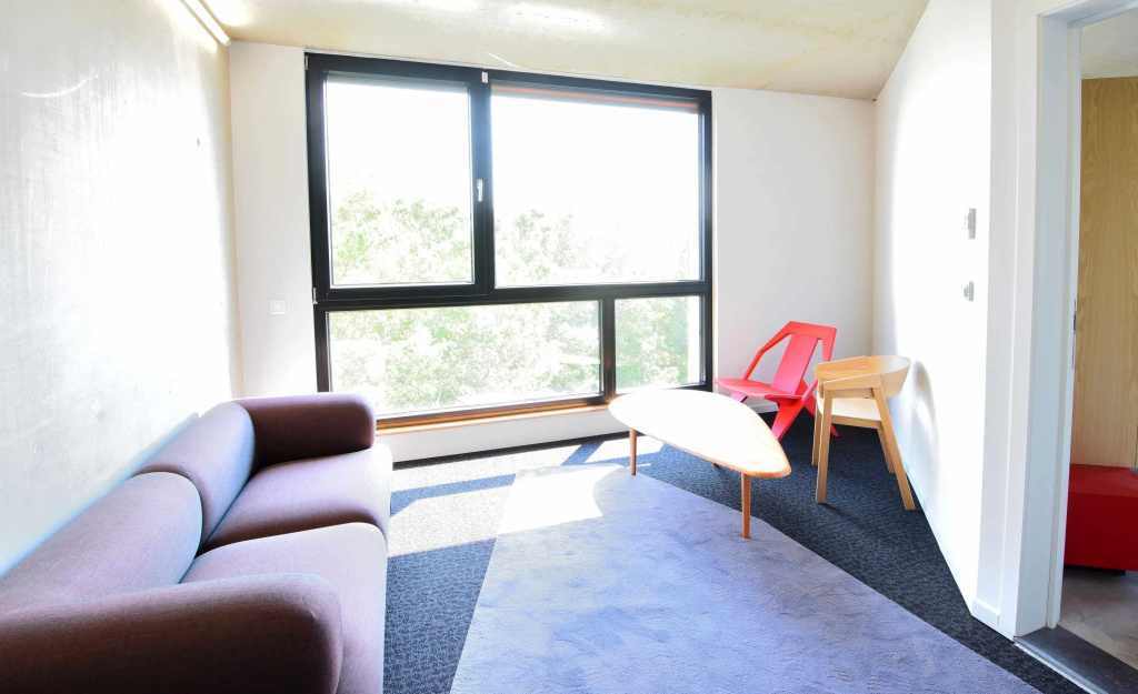Standard Family room with canal view