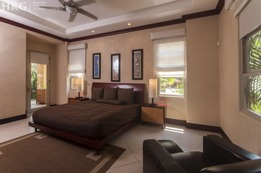 3 Bedrooms Premium room