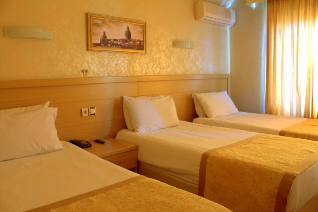 Royal Carine Hotel - Chambres