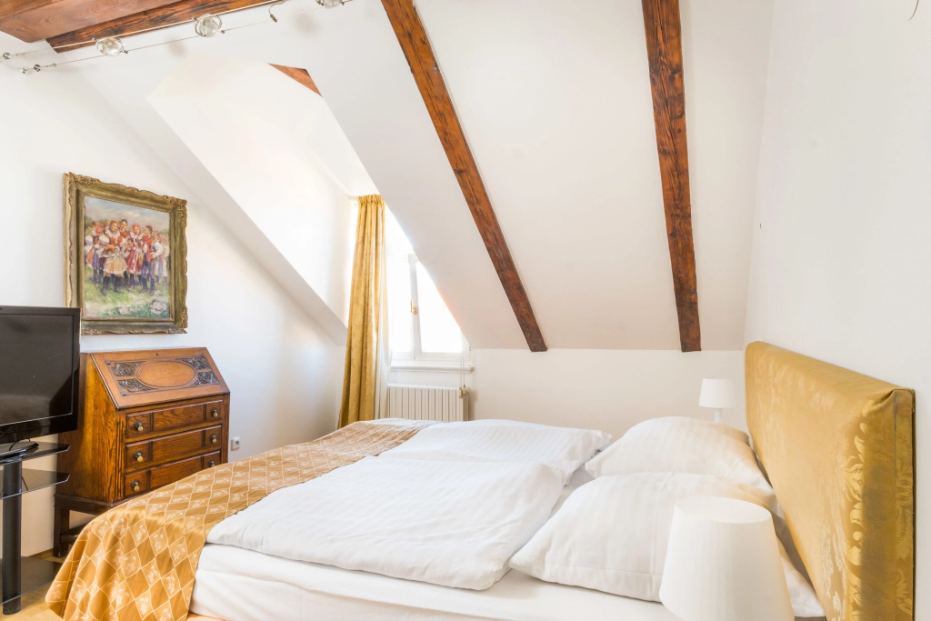 Quadruple Attic Apartment