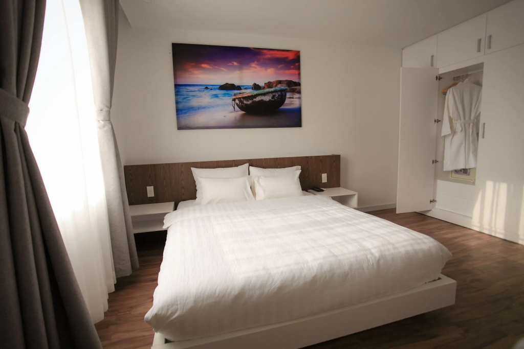 1 Bedroom Deluxe Apartment