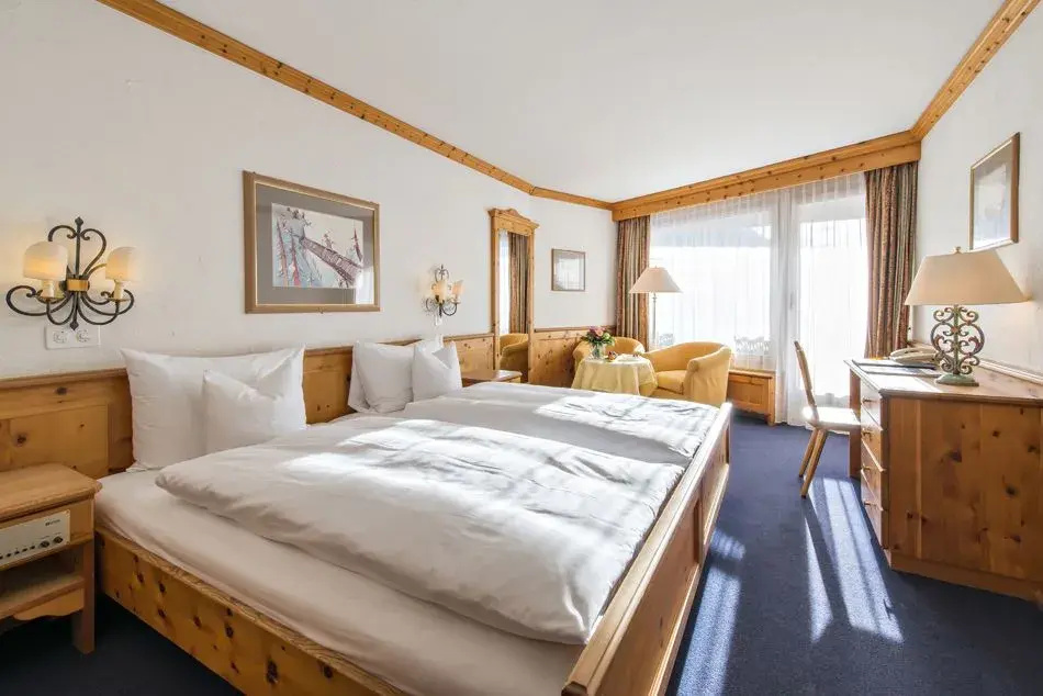 Quadratscha Hotel - Chambres