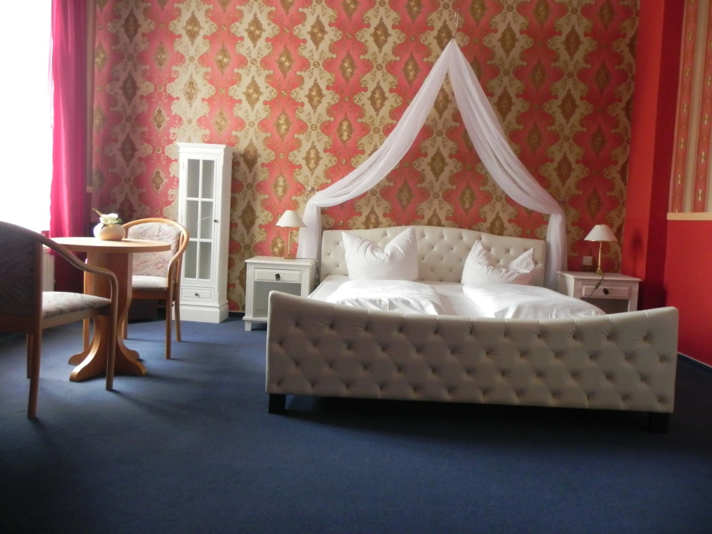 Hotel Zur Eldenburg - Chambres