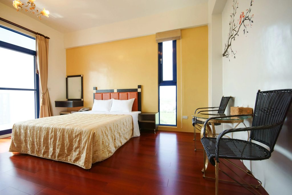 Standard Double room (full double bed)