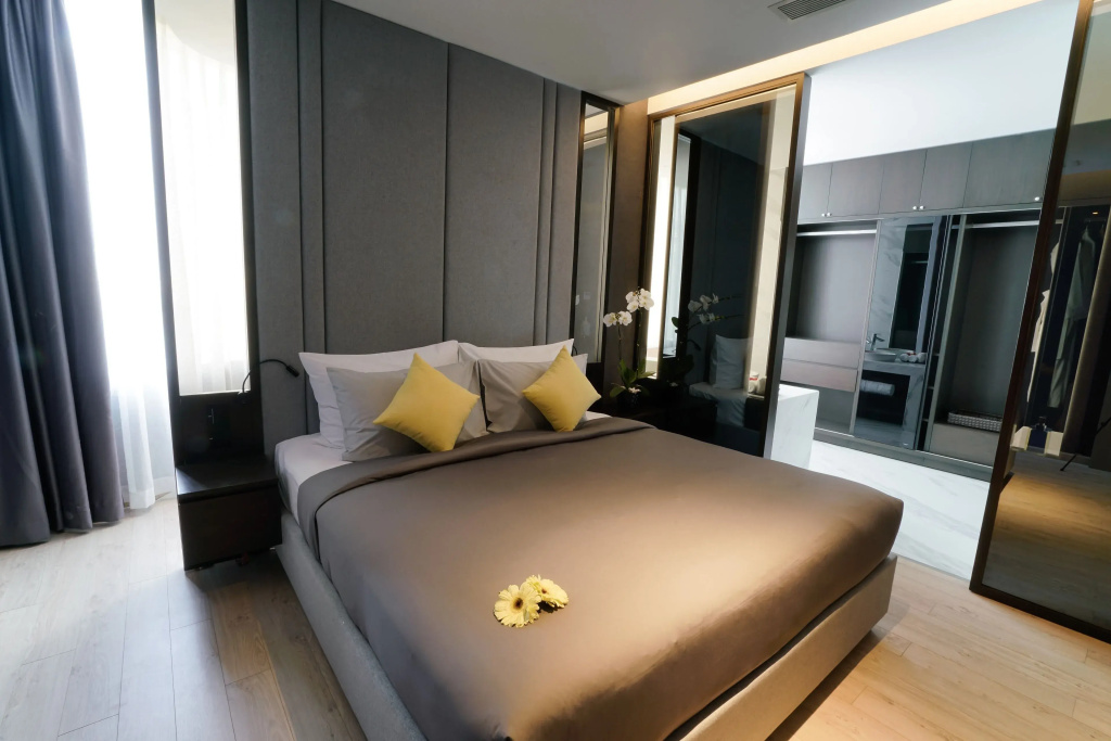 2 Bedrooms Apartment with river view