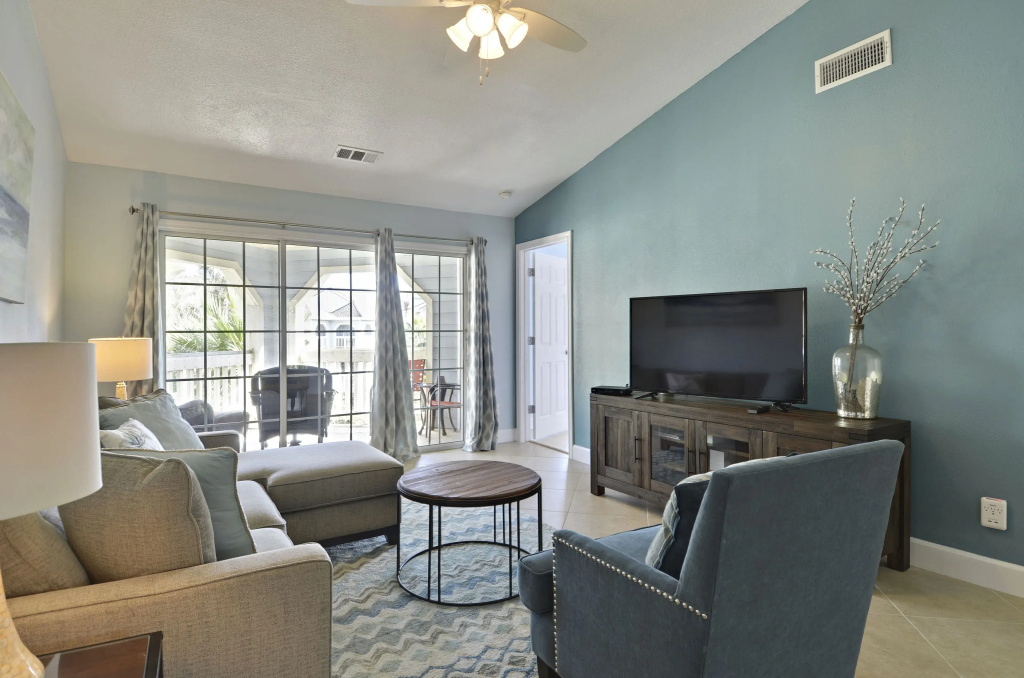 1 Bedroom Standard room with balcony and beachfront