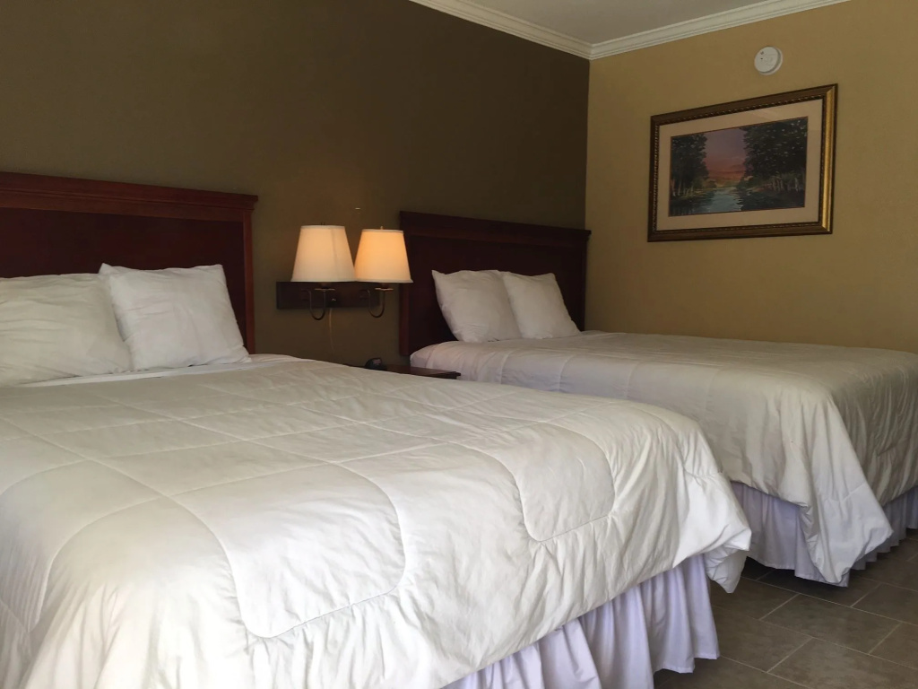 Deluxe Quadruple room