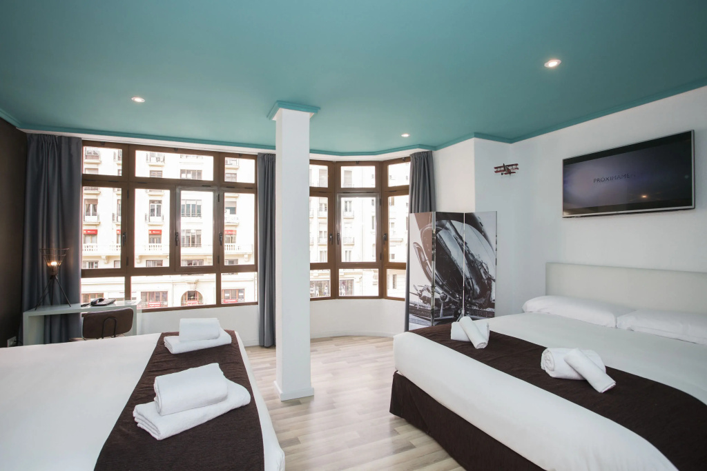 Exterior Quadruple room