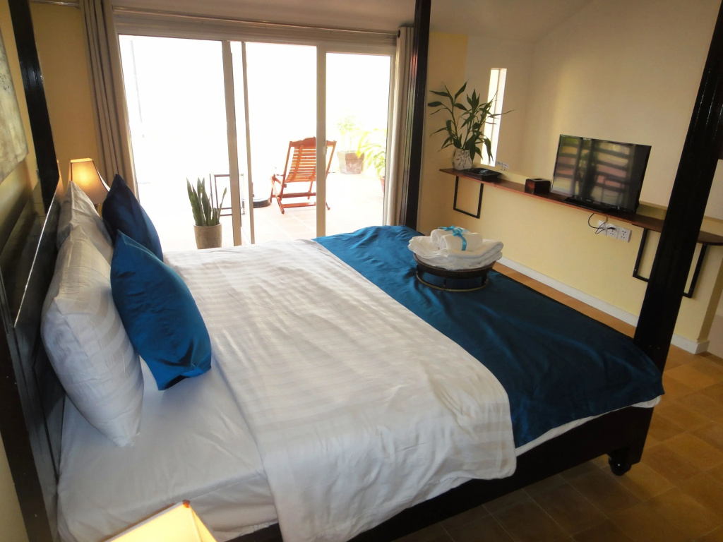 Deluxe Suite