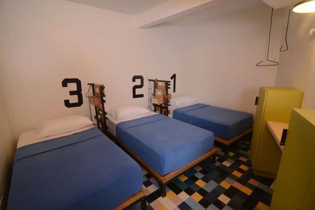 Bed in Dorm