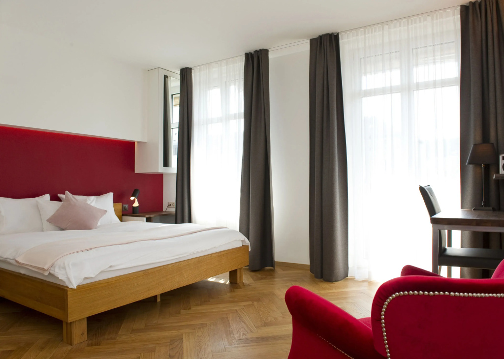 Premium Double room with balcony (full double bed)