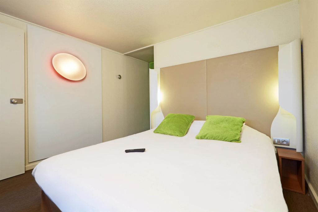 Campanile NATURE - Lille Est Villeneuve-d'Ascq - Chambres