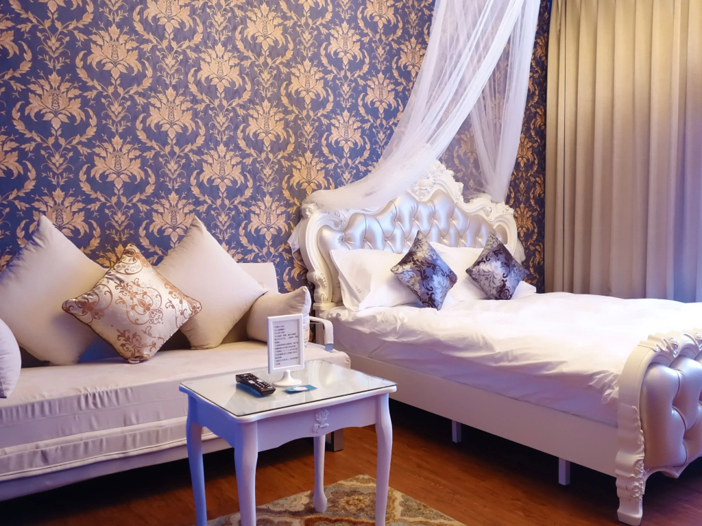 Classic room
