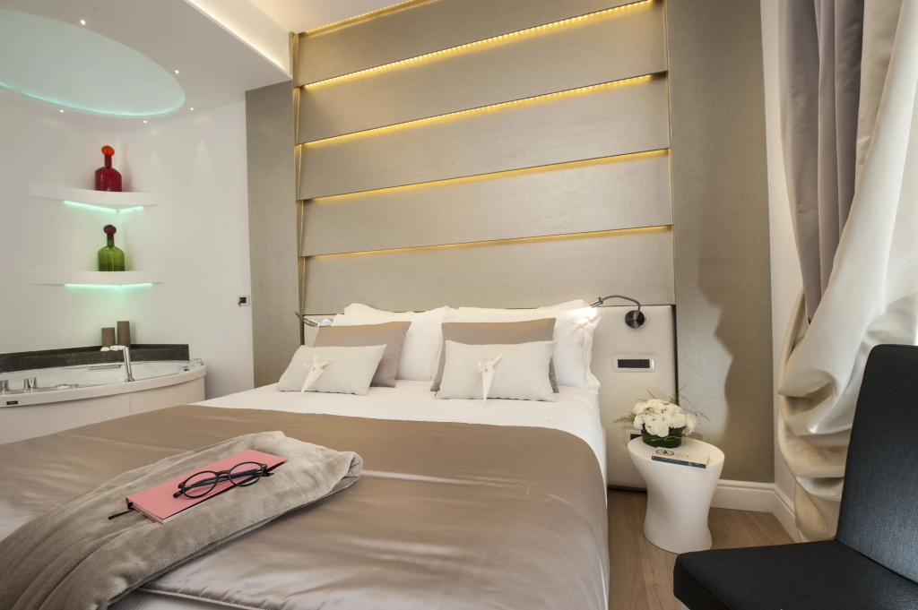 Junior Suite with city view