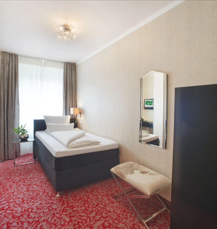 Standard Single room (single bed)
