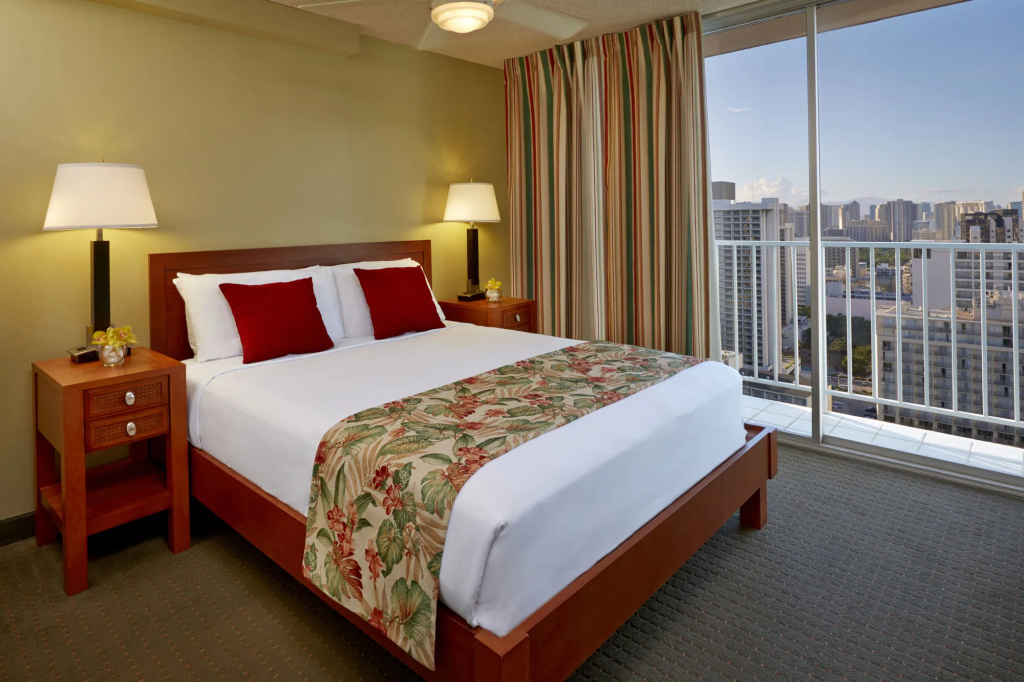 Pacific Monarch Hotel - Chambres
