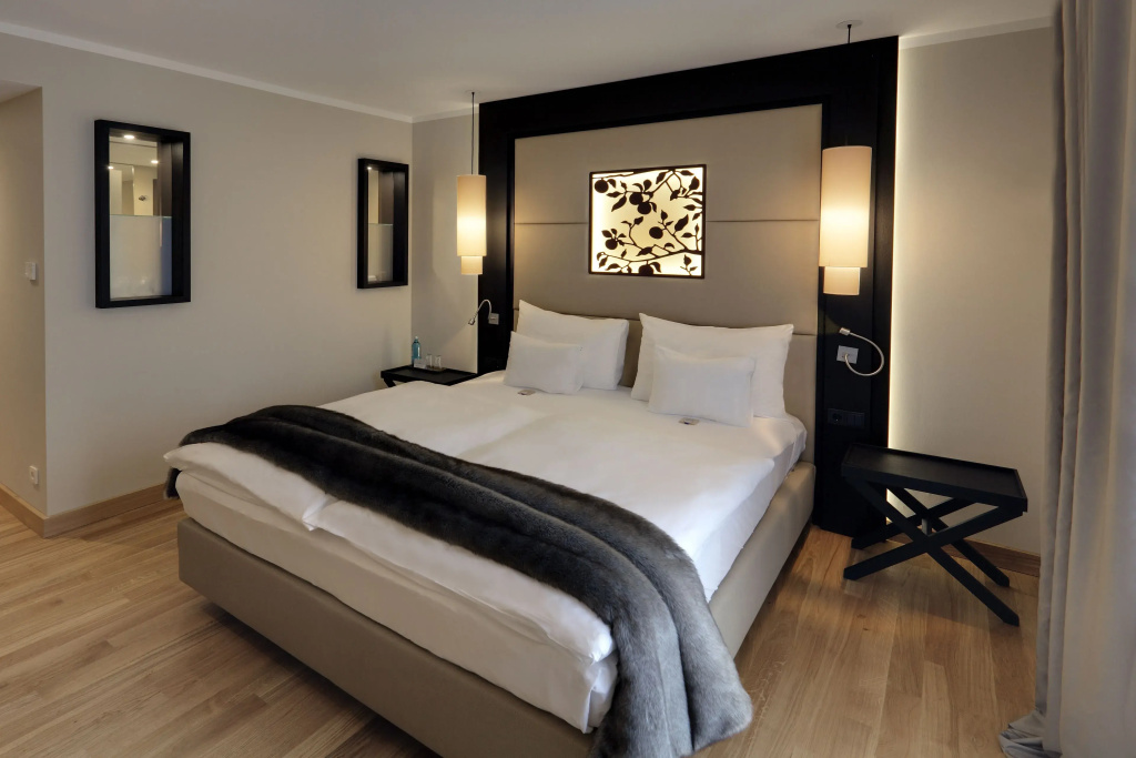 Standard Double room (full double bed)