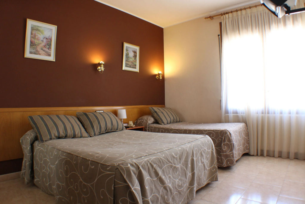Economy room