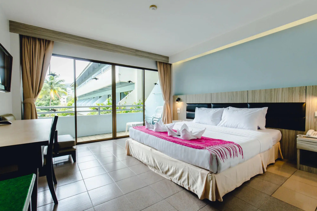 Superior room