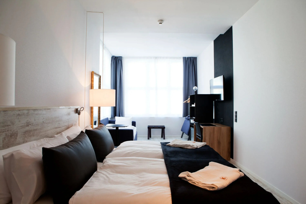 Superior Triple room
