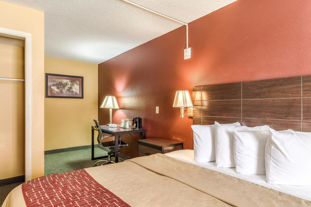 Superior Double room (full double bed)