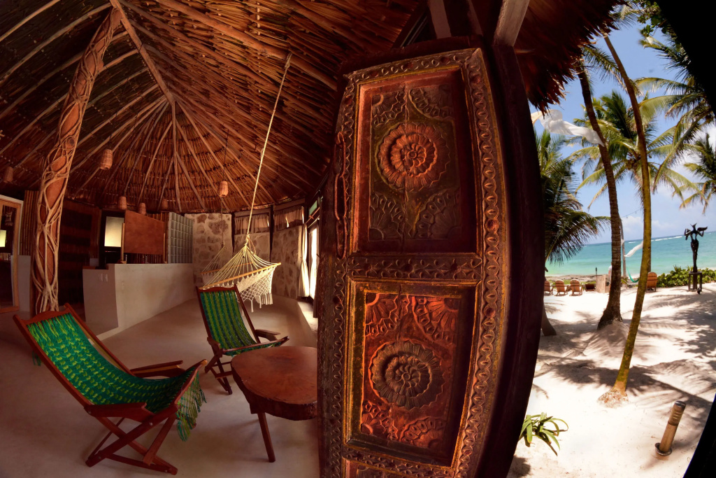Double Suite with ocean view (full double bed)