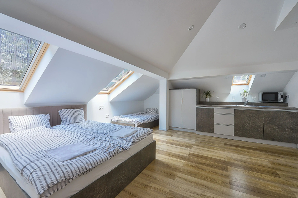 Comfort Double Studio with garden view full double bed