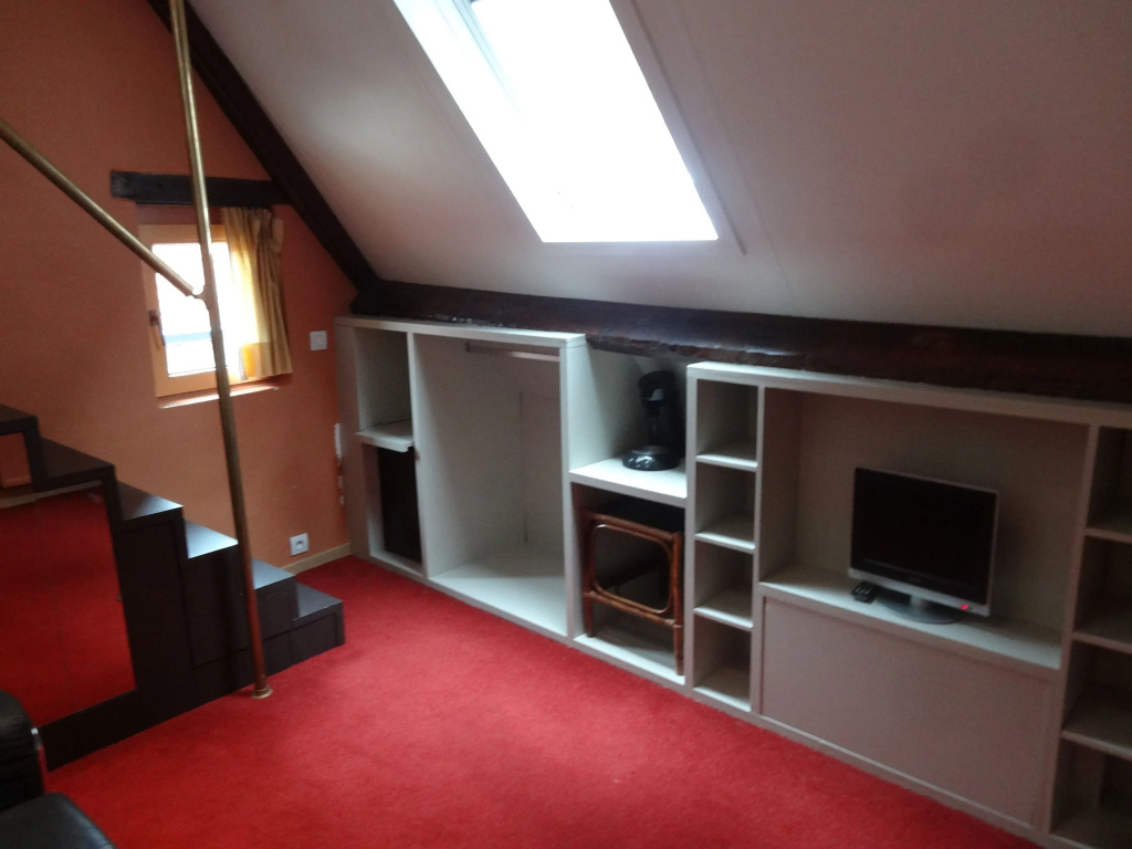Economy room