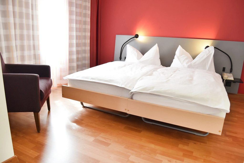 Superior Double room (full double bed)