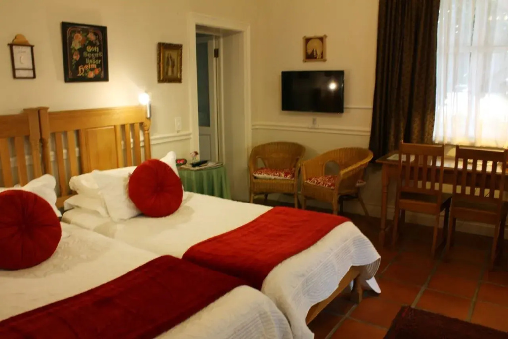 Standard Double room (twin beds)